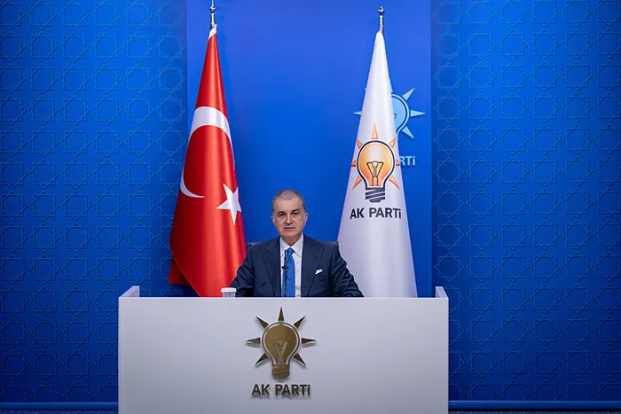 ak-parti-sozcusu-celikten-ozelin-cunta-sozlerine-tepki-cunta-esittir-chpdir-1744042387745.jpg AK Parti Genel Başkan Yardımcısı ve Parti Sözcüsü Ömer Çelik | Fotoğraf: AA