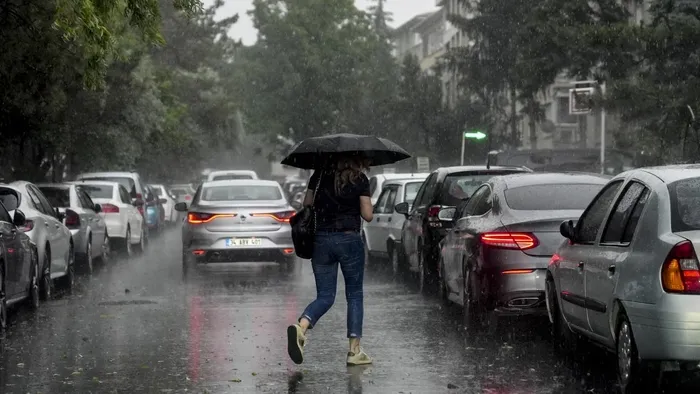 Meteoroloji hava durumu | Bugün hava nasıl olacak? Dikkat çeken uyarı: Sağanak yağış kapıda - 4