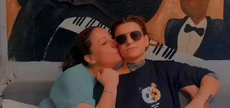 İzmir'de Kadınlar Günü'nde bıçaklı saldırıya uğrayan İlayda öldü, annesi yaralandı