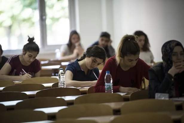 ÖSYM'den KPSS adaylarına uyarı! 2020 KPSS Alan Bilgisi oturumu saat kaçta başlayacak? Sınav süresi ne kadar? - 1