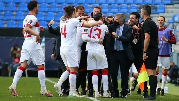 Türkiye İtalya maçı canlı izleme yolları! EURO 2020 Türkiye İtalya maçı TRT 1 ile canlı yayın izle ekranı...