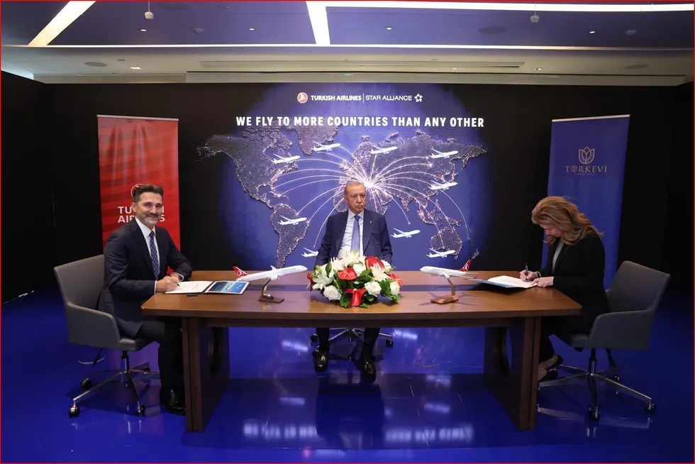 turk-hava-yollaridan-dev-boeing-hamlesi-150-ucaklik-boeing-737-max-filo-atagi-1790180317996.jpeg Türk Hava Yolları'dan dev boeing hamlesi! 150 uçaklık Boeing 737 MAX filo atağı - 4