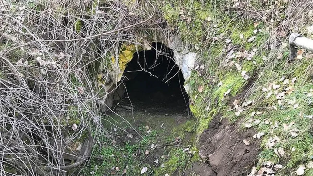 Teröristlerin kullandığı mağara imha edildi!