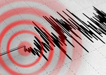 Çeşme'de de deprem!