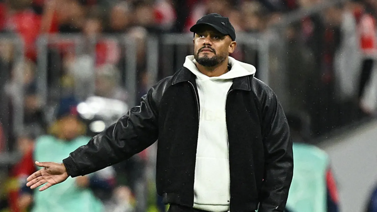 Kompany Bayern Münih'te şok! Vincent Kompany hastaneye kaldırıldı