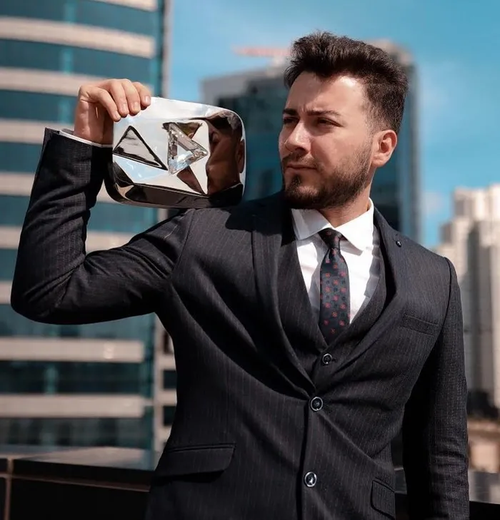 son-dakika-enes-baturun-uyusturucu-testi-pozitif-cikti-1772179523876.jpg Kaynak: Sosyal medya