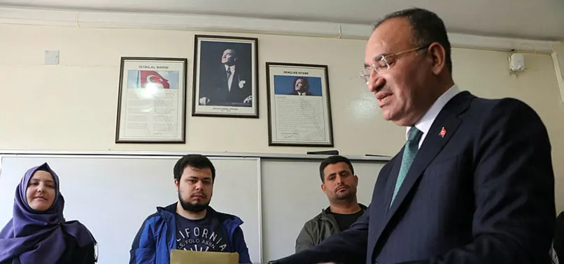 Bakanlar sandık başında: "Bugün söz millette"