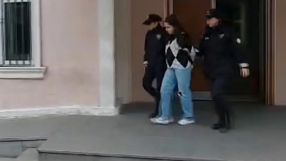 Yeni doğan bebeğini camdan atmıştı! Cani annenin ifadesi ortaya çıktı