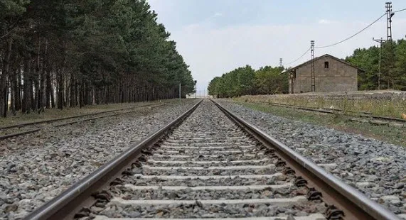 1666948113828.jpg Sanayi demir yolu hatlarıyla beslenecek - 2
