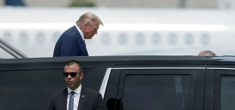 ABD eski Başkanı Donald Trump hakkındaki "gizli belgeler" suçlaması nedeniyle Miami'deki mahkemede!