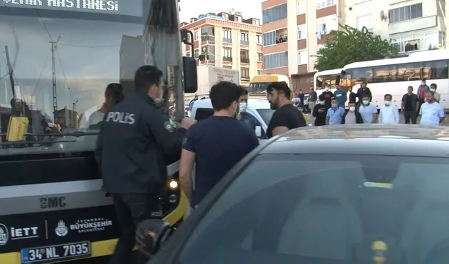 İETT otobüsü araca çarpıp kaçtı! Sahibi kilometrelerce kovalayıp yakaladı - 2