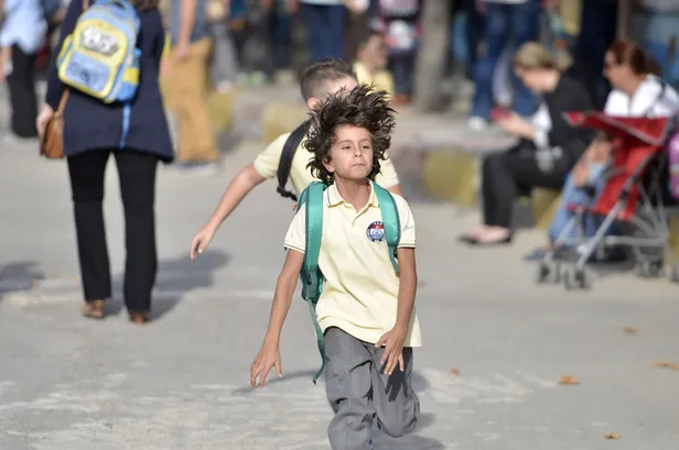 MEB duyurdu! Yarıyıl tatili ne zaman başlıyor? Okullar ne zaman kapanacak? 2020-2021 sömestr tatil takvimi... - 1