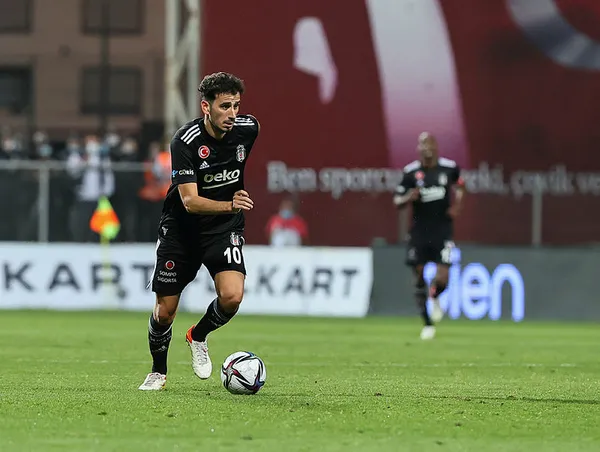 Ajax Beşiktaş maçı canlı izle! 28 Eylül Şampiyonlar Ligi Ajax BJK maçı şifresiz canlı yayın var mı?