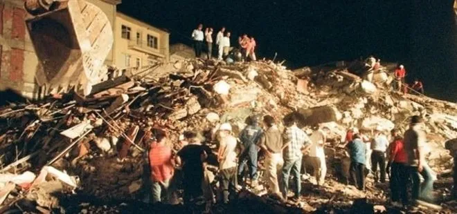 Cumhuriyet tarihinin en büyük depremleri! Acıları hala tazeliğini koruyor! İşte 7 ve üzerindeki depremlerin listesi...