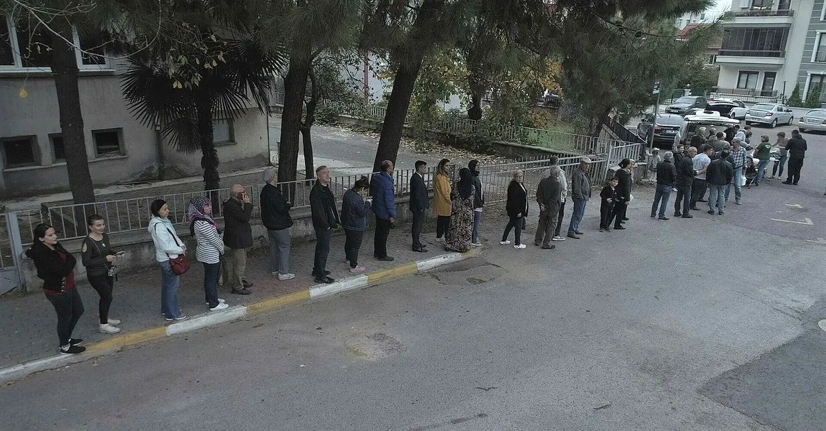 Kocaeli De 10 Inekle Sut Satmaya Basladi Simdi Talebe Yetisemiyor