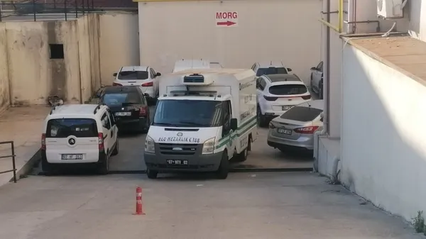 Alkol alıp ağrı kesici içti hastanede hayatını kaybetti - 2
