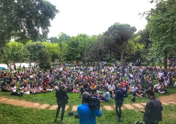 Son dakika | İstanbul'un göbeğinde skandal konser! Hiçbir kurala uymadılar