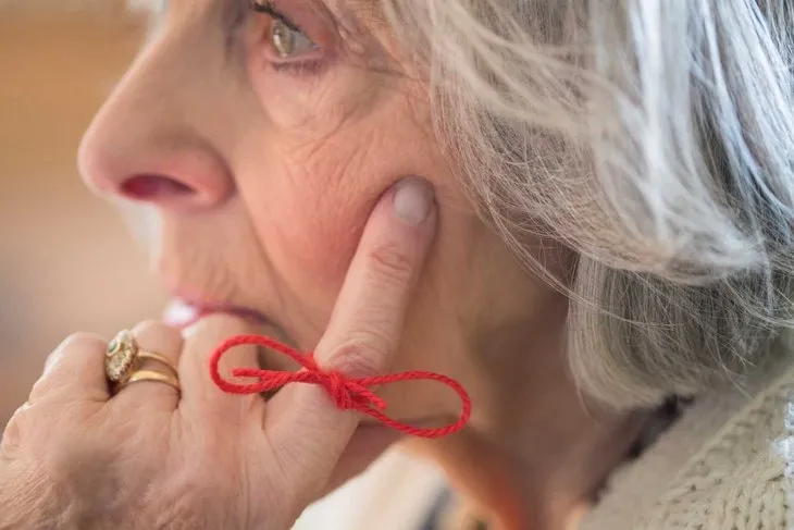 Hafızayı zehir gibi yapıyor! Alzheimer’dan koruyan gıda: Günde 1 porsiyon...