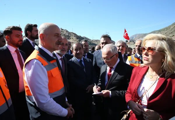 Ulaştırma ve Altyapı Bakanı Adil Karaismailoğlu açıkladı: Scooter’lara yeni düzenleme