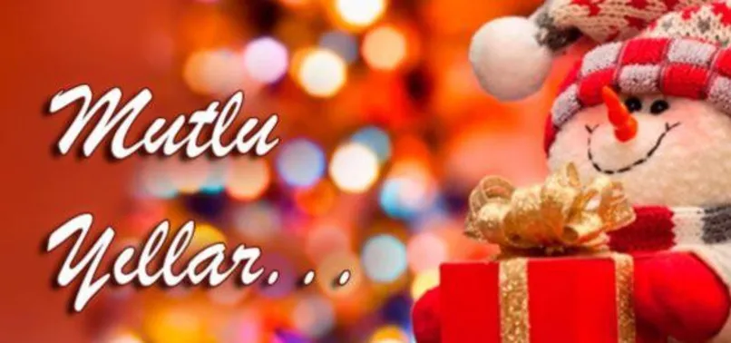 Sevgiliye aşk dolu yeni yıl mesajları sözleri! 2022 yeni yıl mesajları sevgiliye romantik sevgi dolu duygusal yılbaşı mesajları!