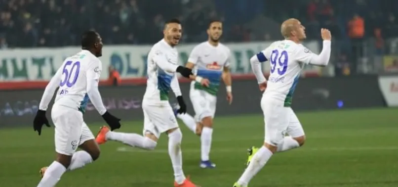 Rizespor gümbür gümbür! Farkla 3 puan...