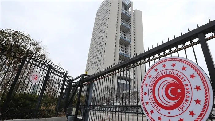 1723272922407.jpg e-Ticaretteki iade masraflarının tüketiciye yansıtılması 1 yıl ertelendi! Ticaret Bakanlığı duyurdu... - 1