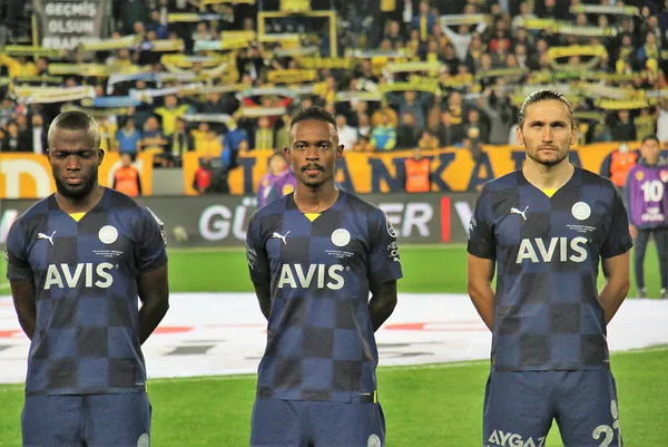 fenerbahcenin-yildizi-crespodan-turk-milli-takimi-sozleri-teklif-gelirse-forma-giyebilirim-1668097953416.jpg Fenerbahçe'nin yıldızı Crespo'dan Türk Milli Takımı sözleri: Teklif gelirse forma giyebilirim - 2