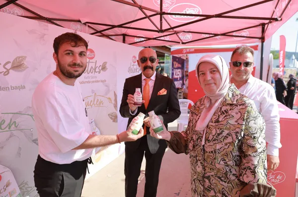 1687780604640.jpg Sağlığın nabzı bu festivalde attı! Türkiye’nin en büyük Sağlıklı Yaşam Festivali Bursalılarla buluştu - 5
