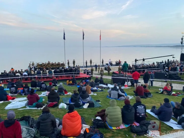 Anzak torunları Çanakkale’de Şafak Ayini ile dedelerini andı!