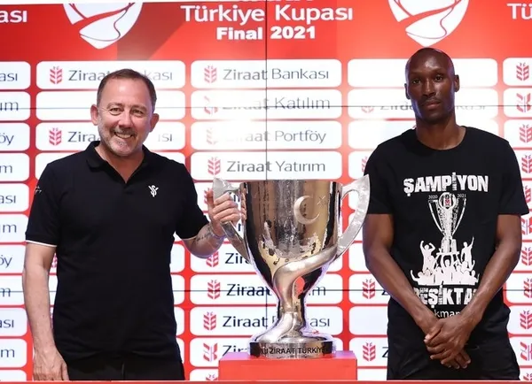 Sergen Yalçın bombası! Süper Lig’e geri dönüyor! Sürpriz takım resmen teklif yaptı...