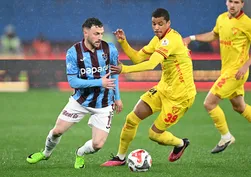 Fırtına uzatmalarda hayat buldu: Trabzonspor Göztepe ile 1-1 berabere kaldı