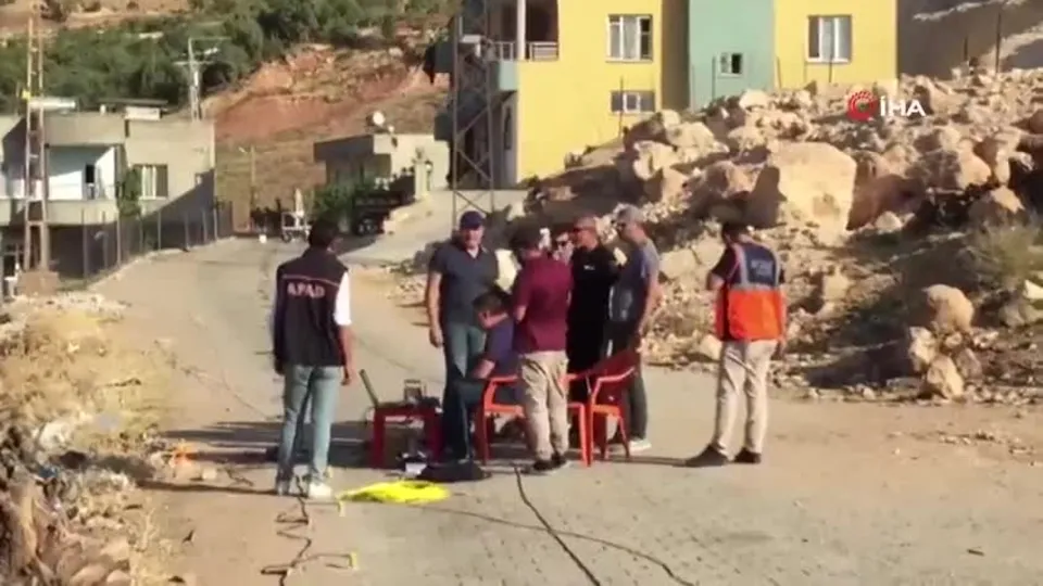 Yer altından gelen gizemli sesler ekipleri harekete geçirdi! Siirt Meydandere köyünde...