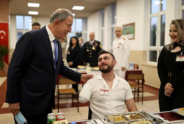 Son dakika: Milli Savunma Bakanı Hulusi Akar duyurdu: 18.502 terörist etkisiz hale getirildi - 6