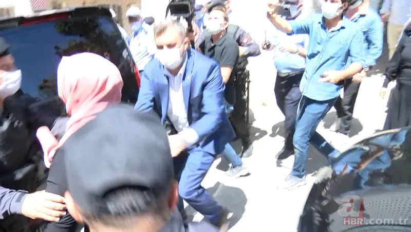 Deprem toplanma alanına kentsel dönüşüm! CHP'li İBB Başkanı İmamoğlu'na protesto: 1 kişi yaralandı 12