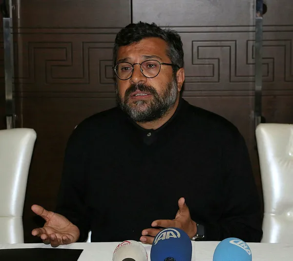 Soner Yalçın’ın imtiyaz sahibi olduğu Oda TV’den skandal! Peygamberimiz Hz. Muhammed ve eşine ağır hakaret...