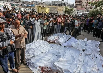 Yardım noktası değil ölüm tuzağı! İsrail işgal güçleri 102 Filistinliyi katletti