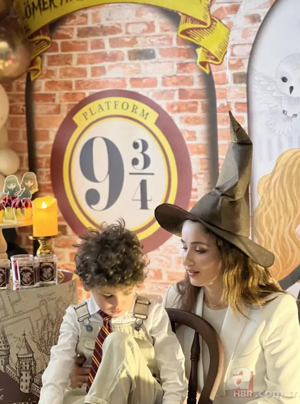 Emine Ün 18 yaşındaki kızının gölgesinde kaldı! Güzelliğiyle hayran bıraktı 25