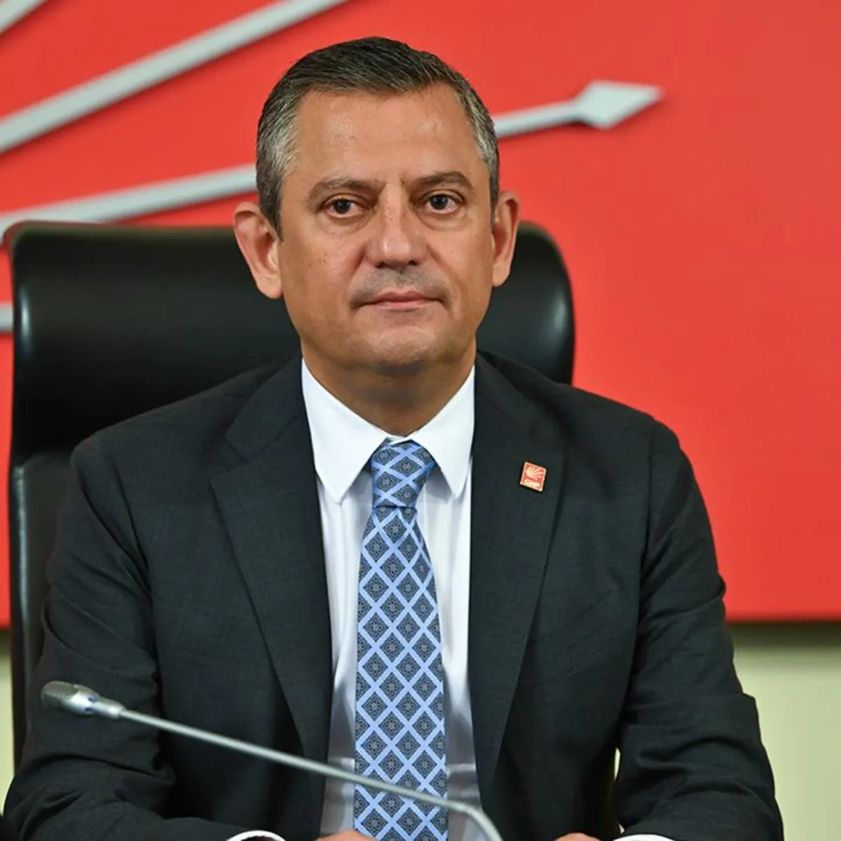 CHP'de bölünme sancısı! Özgür Özel'den Başkan Erdoğan'a hadsiz sözler