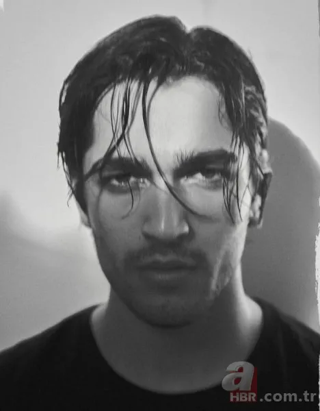 Mert Ramazan Demir ve Afra Saraçoğlu’nun başrollerini paylaştığı Yalı Çapkını dizisindeki yalı bakın kimin çıktı! Yapımcıdan aldıklarını… 22