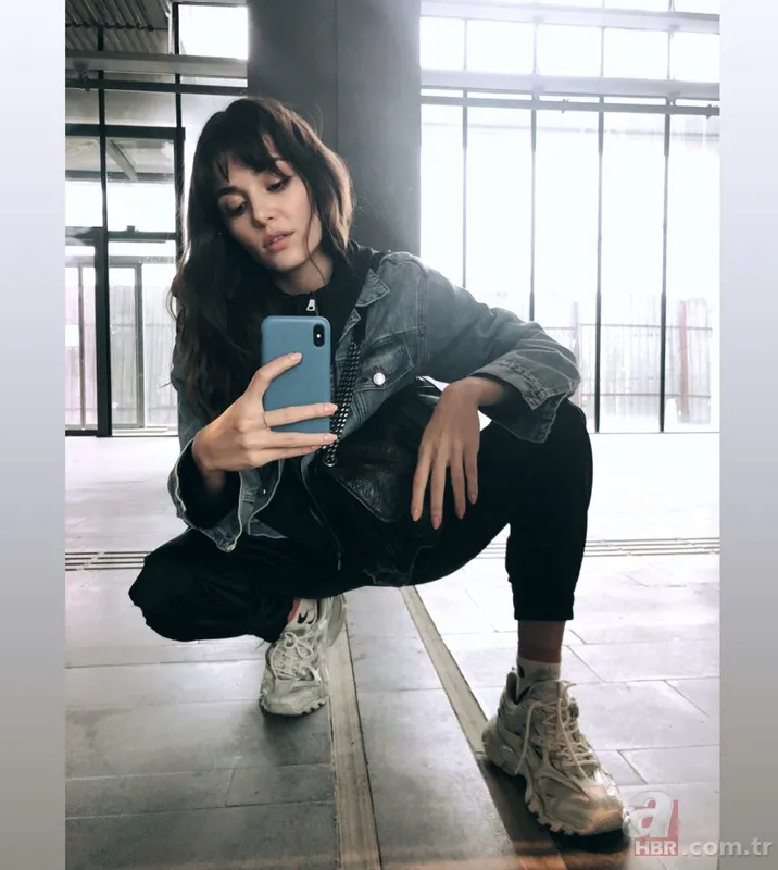 Demet Özdemir ve Hande Erçel arasında kıskançlık krizi! Sinirlenince… 7