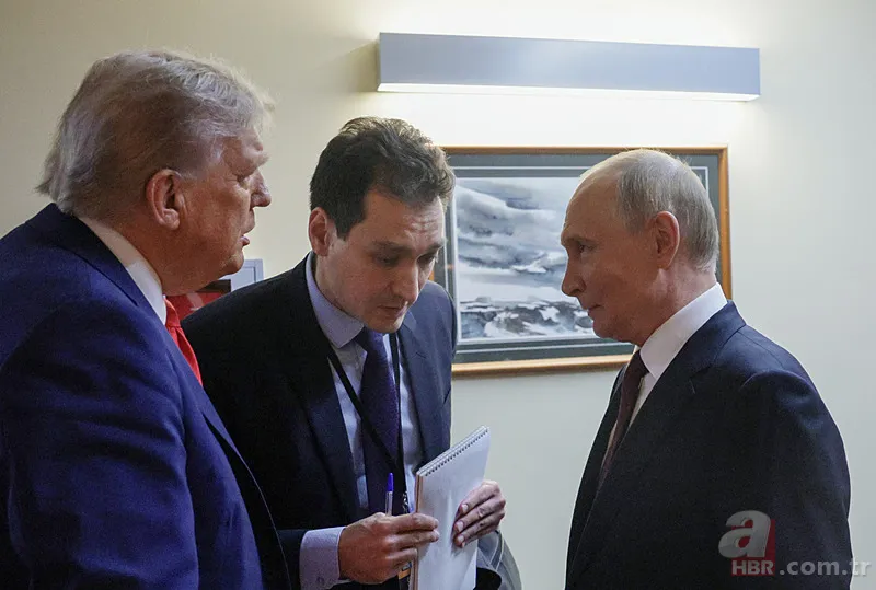 Trump-Putin zirvesinin gizli belgeleri otel yazıcısında unutuldu! Sürpriz hediye ortaya çıktı 14