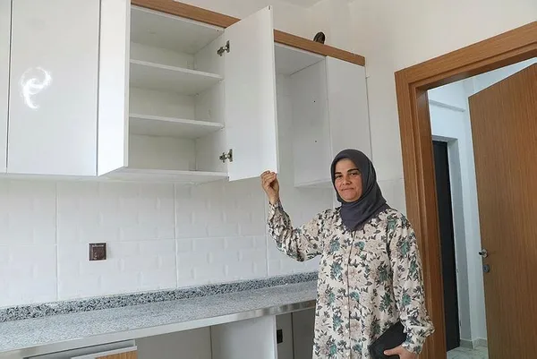 1698653262605.jpeg Deprem sonrası köyler de ayağa kalkıyor! Hatay'da depremzedeler yeni evlerine kavuşuyor - 6