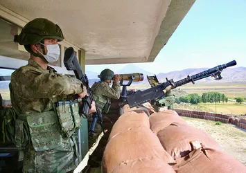 Hudut Kartalları bayram nöbetinde!
