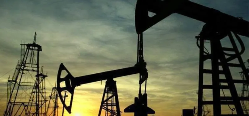 ABD'nin ticari ham petrol stokları azaldı