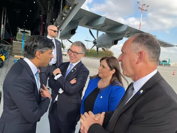 İngiltere Başbakanı Rishi Sunak’tan İsrail’e destek