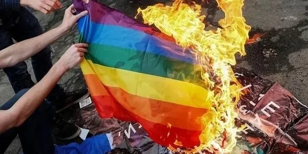 son-dakika-rusyada-lgbt-faaliyetleri-yasaklandi-1701368266958.jpeg Son dakika: Rusya'da LGBT faaliyetleri yasaklandı - 4