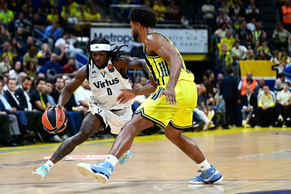 fenerbahce-tarfin-euroleaguee-galibiyetle-basladi-1790367641653.jpg Fenerbahçe Tarfin, EuroLeague ilk haftasında Virtus Bologna’yı 78-68 yendi - 1