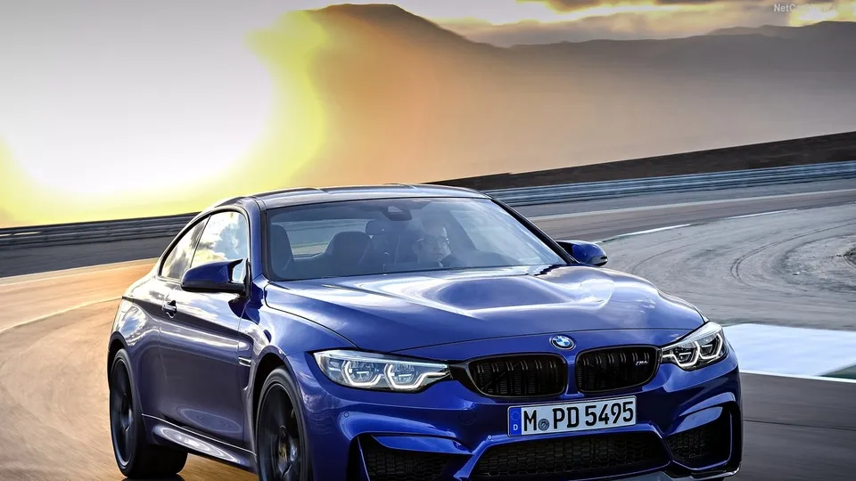 2018 BMW M4 CS