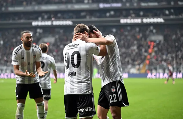 besiktas-trabzonsporu-semih-kilicsoy-ile-gecti-1707069763096.jpg Beşiktaş Trabzonspor'u Semih Kılıçsoy ile geçti! - 2