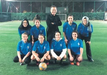 Ferhat Göçer kadın futbol takımı kuracak